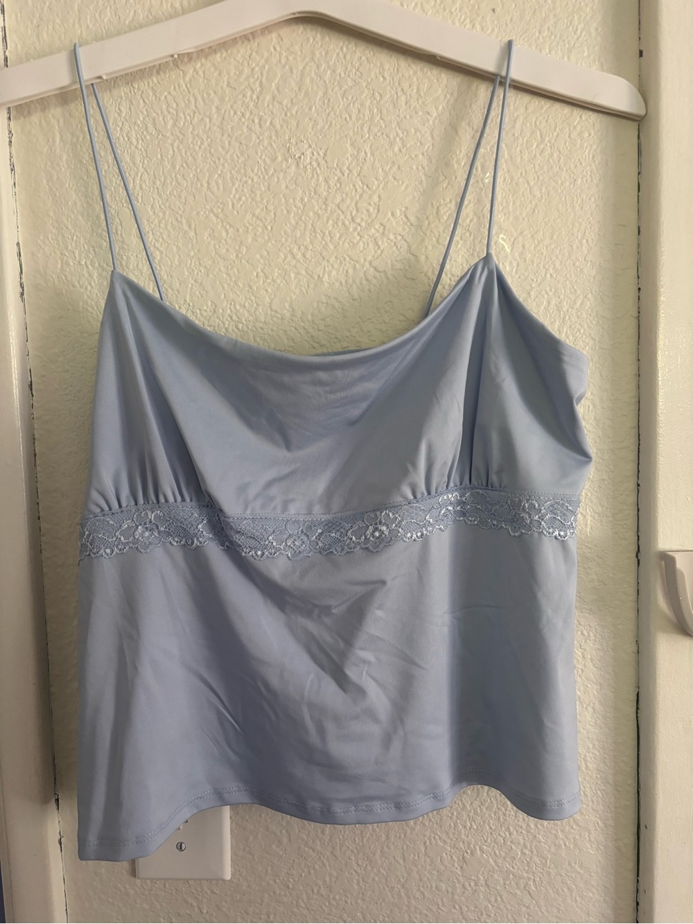 Light Blue size L Lace-Trim Cami Top - Picture 2 of 9
